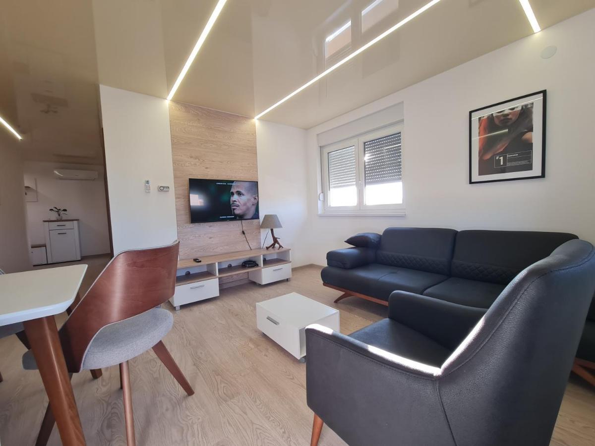 Airport Molko Apartments Surčin Eksteriør bilde