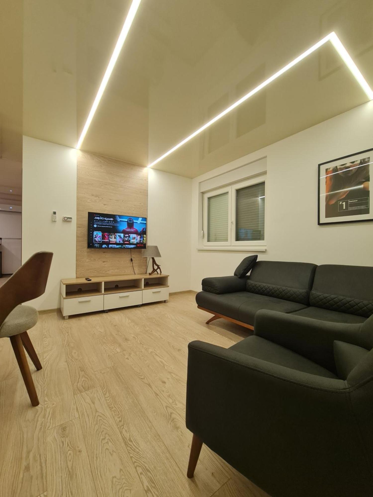 Airport Molko Apartments Surčin Eksteriør bilde