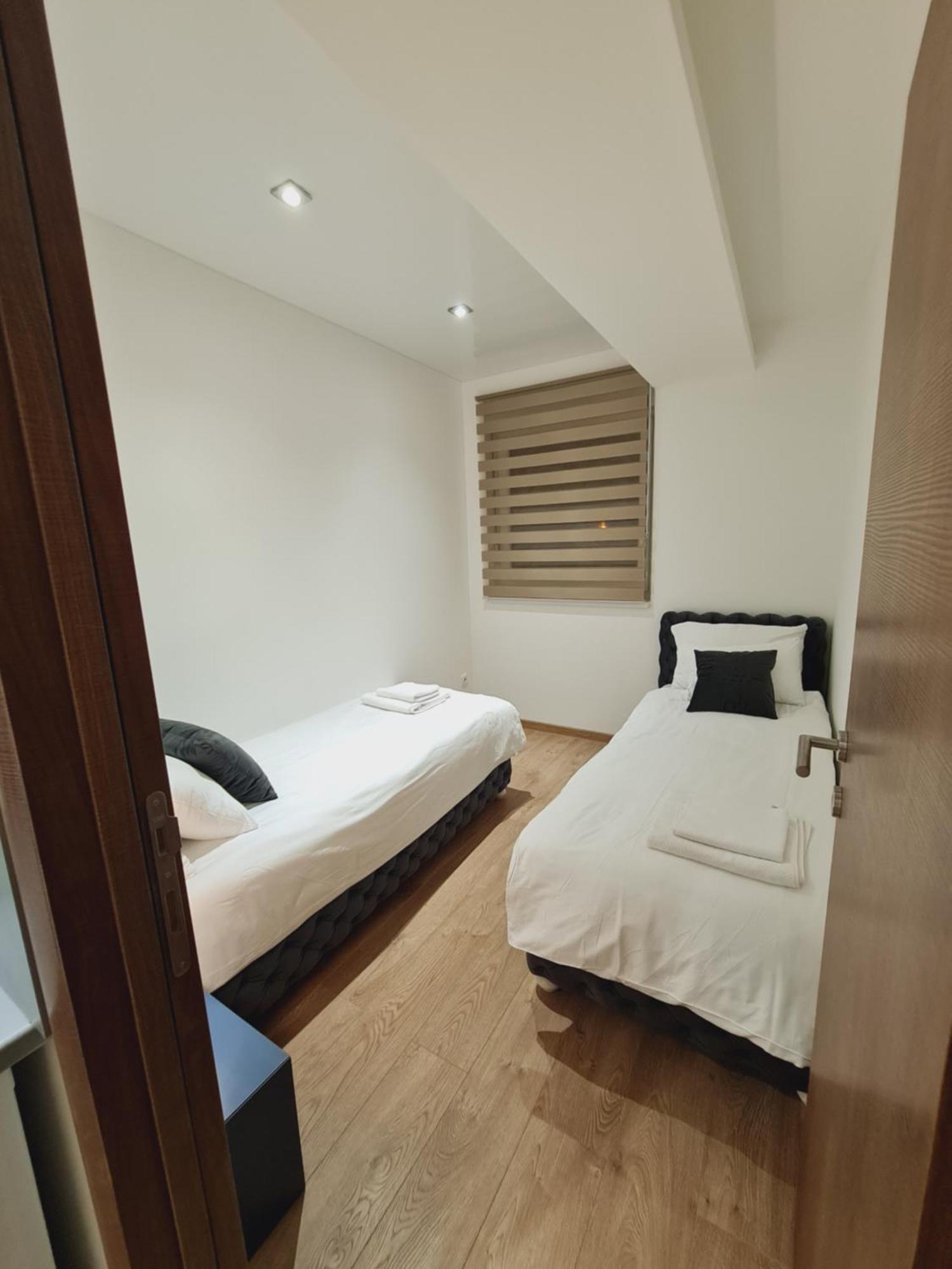 Airport Molko Apartments Surčin Eksteriør bilde