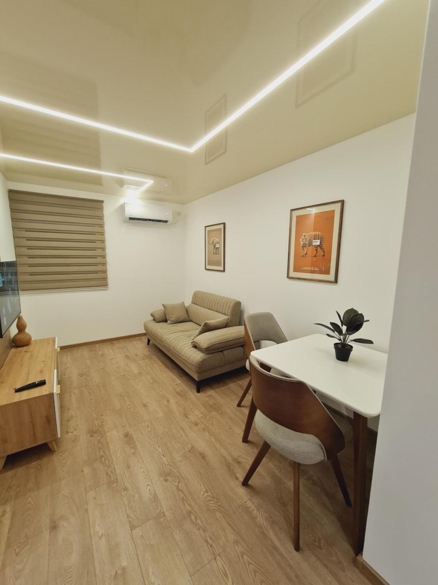 Airport Molko Apartments Surčin Eksteriør bilde