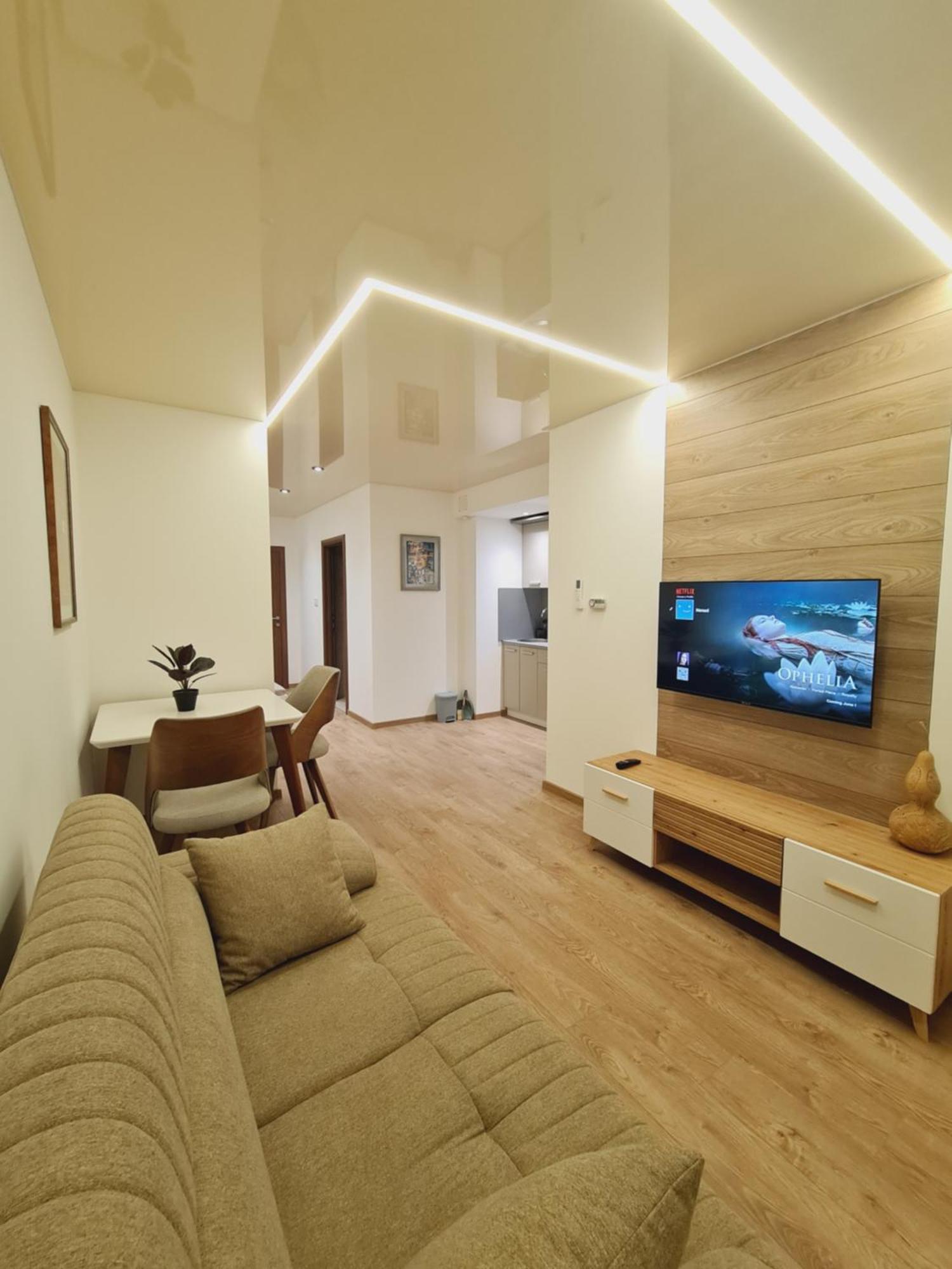 Airport Molko Apartments Surčin Eksteriør bilde