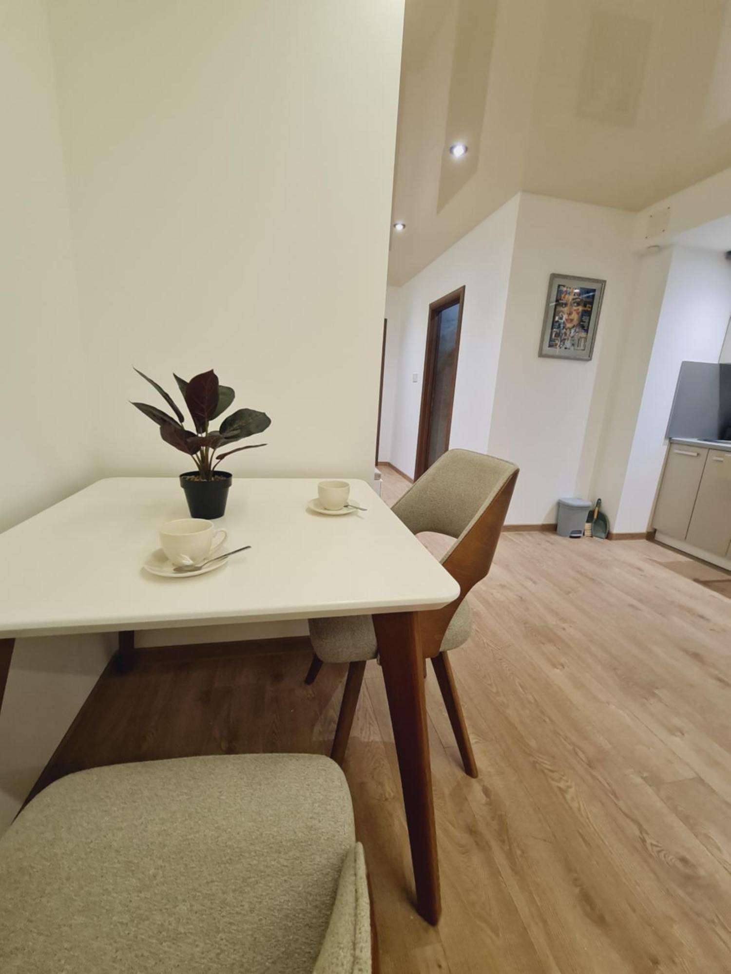 Airport Molko Apartments Surčin Eksteriør bilde